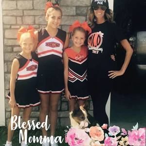 Meet your Posher, Holly